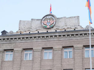 ԱՀ ԱԺ խմբակցությունները ՀՀ-ից պահանջում են կասկածի տակ չդնել Արցախի ժողովրդի ինքնորոշման իրավունքը