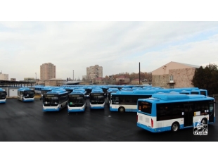 Մուտք գործել միա՛յն առջևի դռնից, վճարել ուղևորության սկզբում՝ մետաղադրամ ընդունող սարքերի միջոցով, դուրս գալ հետևի դռնով․ նոր ավտոբուսների առաջին խմբաքանակը վաղը գիծ դուրս կգա (տեսանյութ)