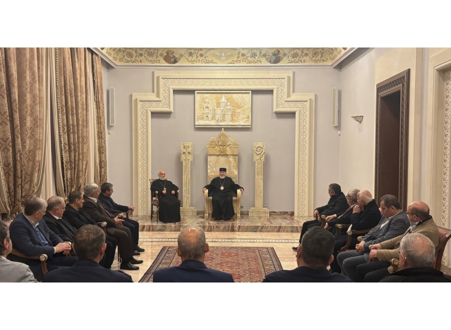 The Catholicos of All Armenians confirmed in the meeting with ARF representatives that the Church and the spiritual class will continue their mission of saving souls and protecting the nation.